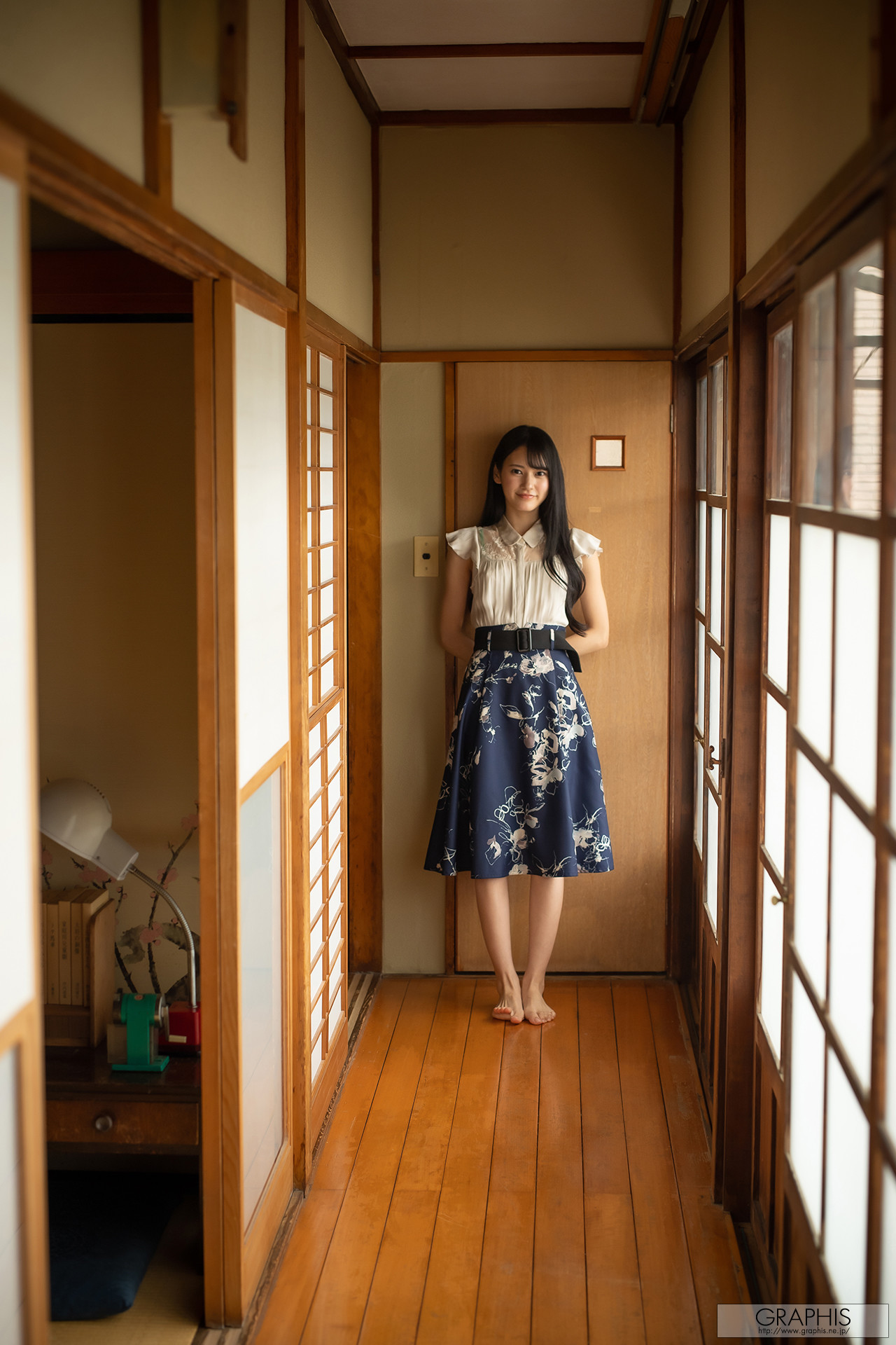 Umi Yatsugake 八挂うみ, [Graphis] Gals “Girl like a doll” Vol.01