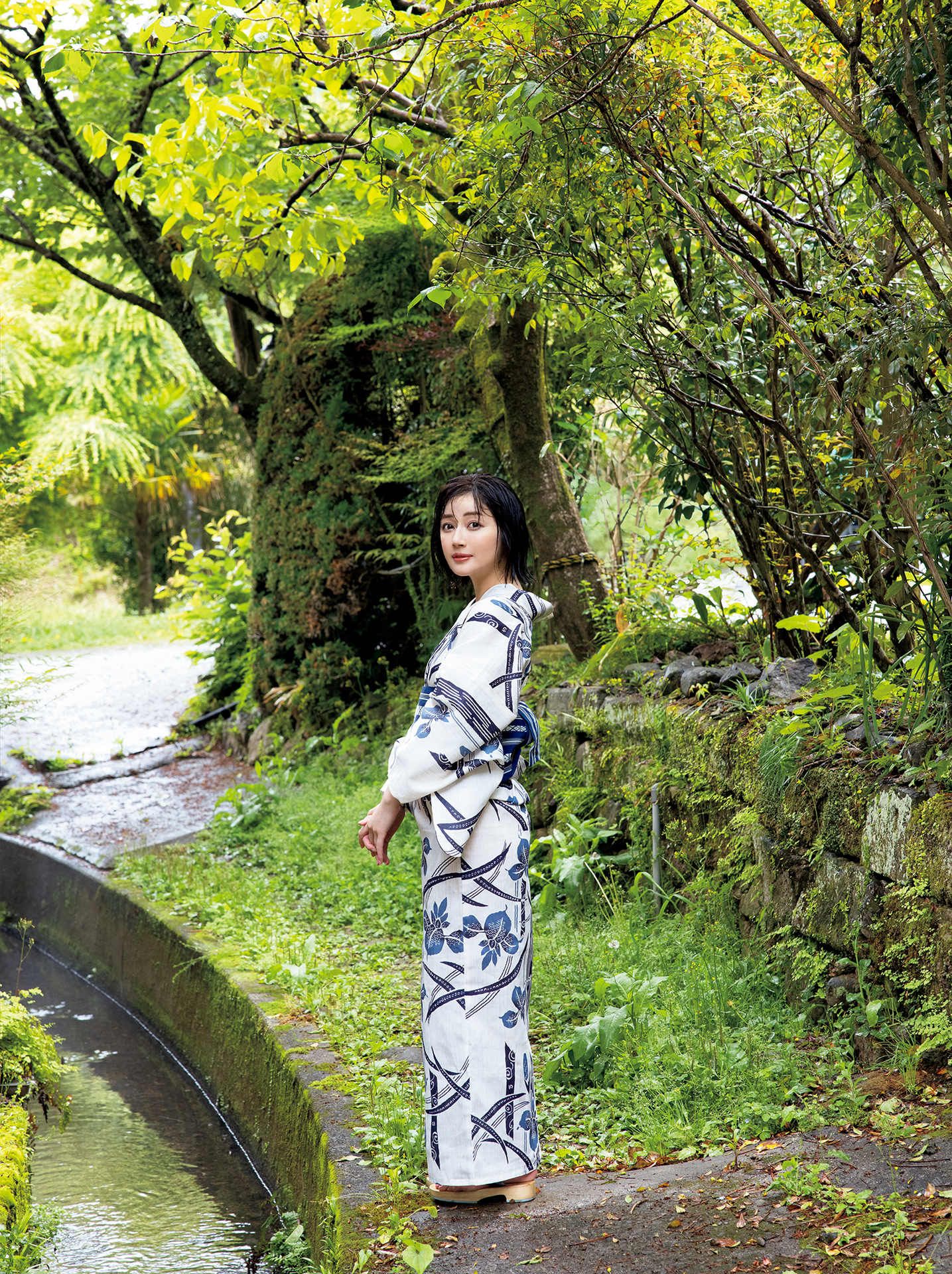 Manami Shindo æ°è¤ã¾ãªã¿, åçé ãï¼±ï½ï½ï½ï½ï½ã Set.02 No.e54d4f