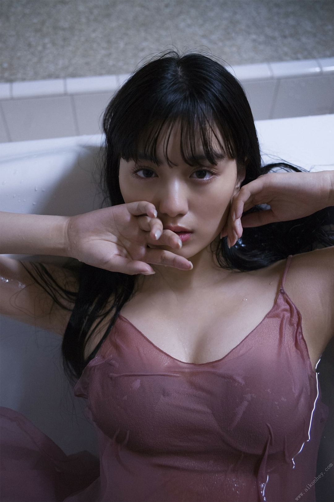 Noa Tsurushima 鹤嶋乃爱, デジタル写真集 １６９カットの大ボリューム『秘密』 Set.01 No.db3e1d